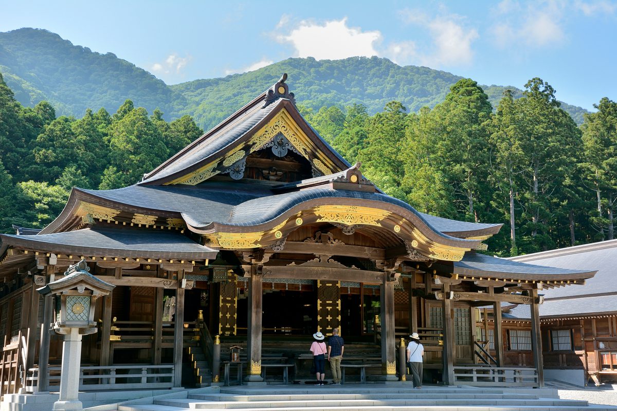 Yahiko Shrine & Mt Yahiko
